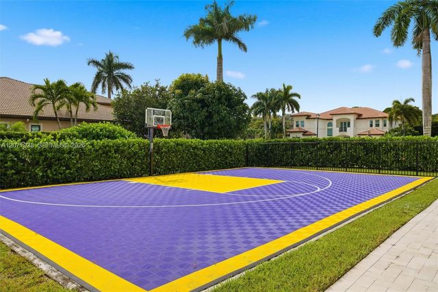 3526 Juniper Lane, Davie, FL 33330
