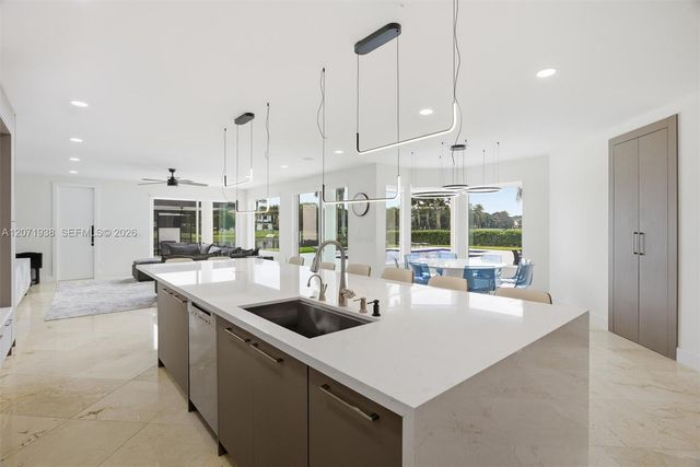 3526 Juniper Lane, Davie, FL 33330