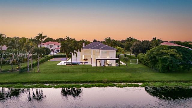3526 Juniper Lane, Davie, FL 33330