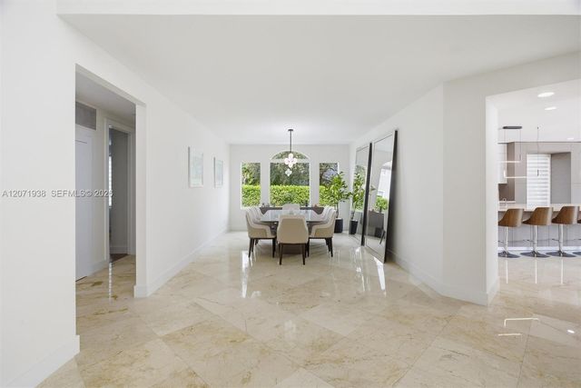 3526 Juniper Lane, Davie, FL 33330