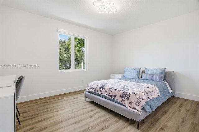 3526 Juniper Lane, Davie, FL 33330