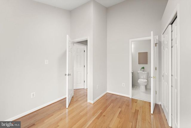 11625 FAIRFAX COMMONS DR, Fairfax, VA 22030