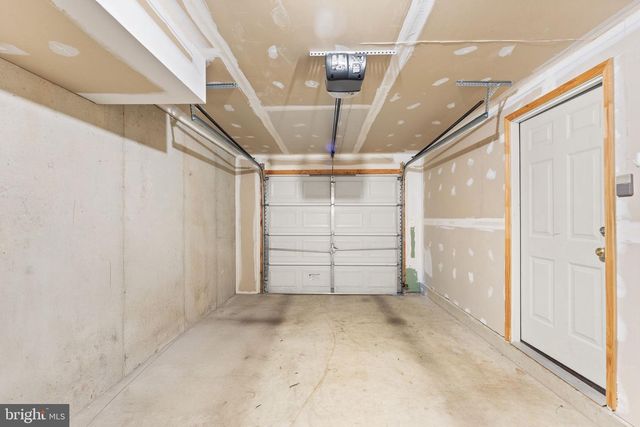 11625 FAIRFAX COMMONS DR, Fairfax, VA 22030