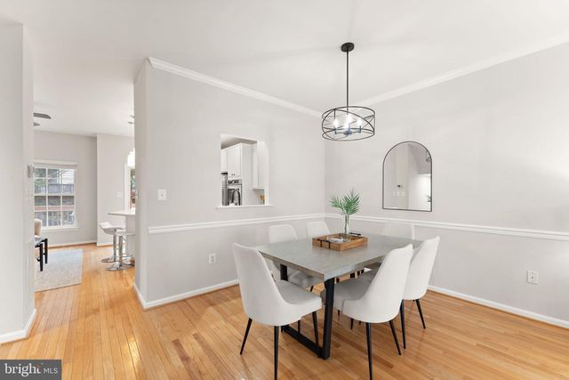 11625 FAIRFAX COMMONS DR, Fairfax, VA 22030