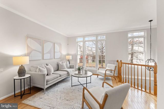 11625 FAIRFAX COMMONS DR, Fairfax, VA 22030