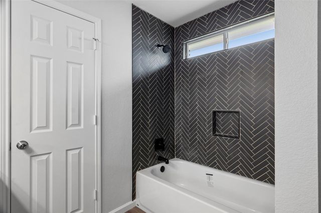 263 Feathergrass Drive, Buda, TX 78610