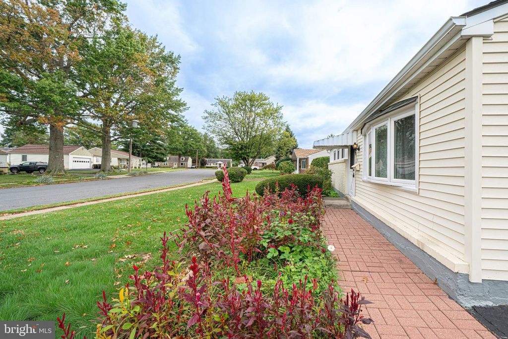521 WINDING RD, LANSDALE, PA 19446 — photo 3