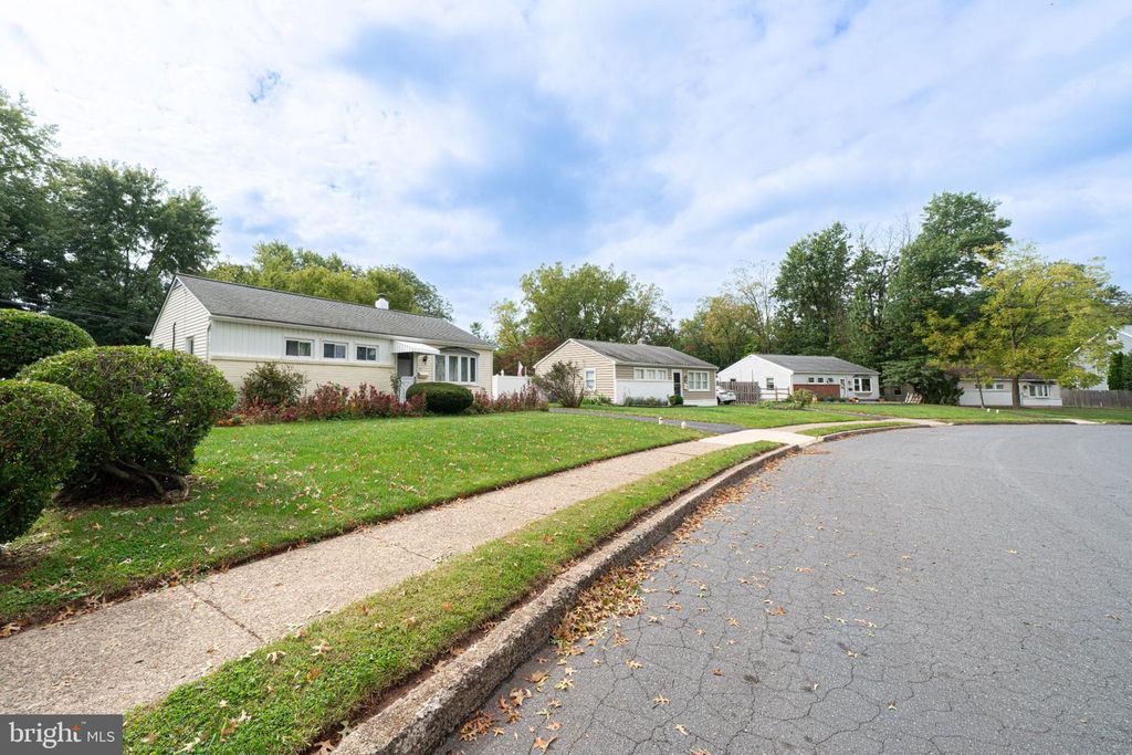521 WINDING RD, LANSDALE, PA 19446 — photo 5