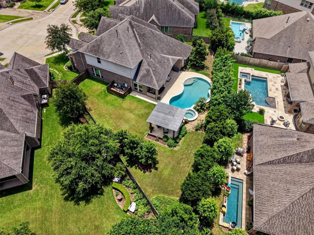 1504 Tallow Chase Court, Friendswood, TX 77546