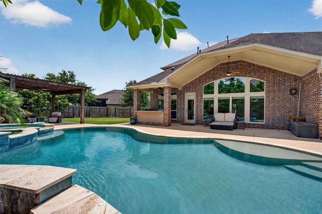1504 Tallow Chase Court, Friendswood, TX 77546