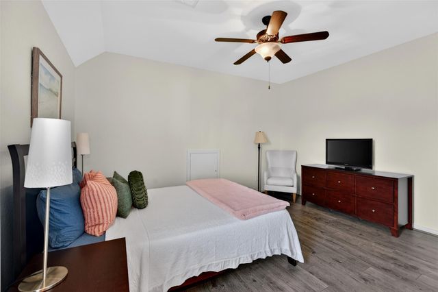 1504 Tallow Chase Court, Friendswood, TX 77546