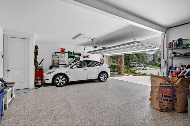 1504 Tallow Chase Court, Friendswood, TX 77546