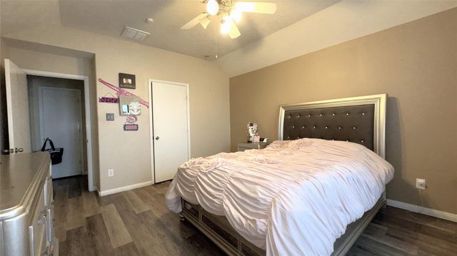 3231 Naples Grove Lane, Houston, TX 77047