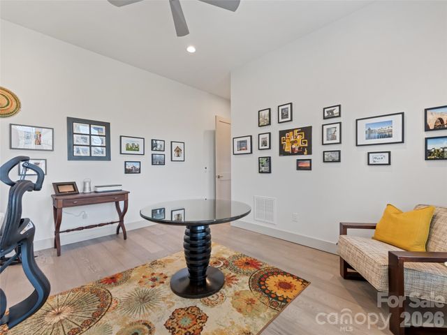 717 Daniel Circle Drive, Mills River, NC 28759