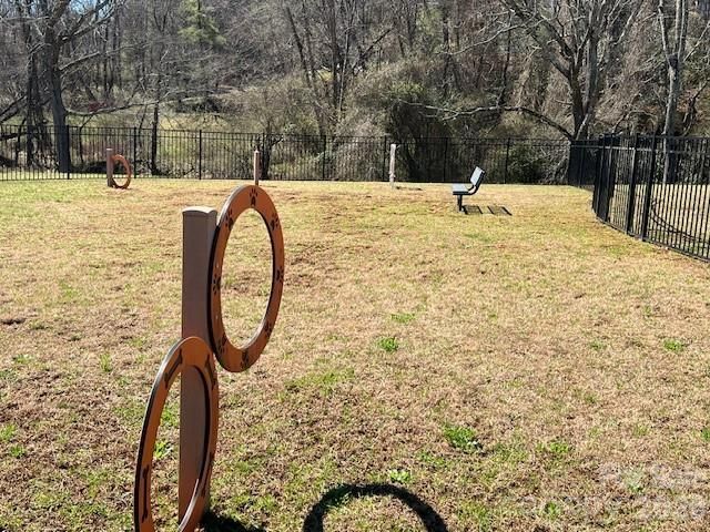 717 Daniel Circle Drive, Mills River, NC 28759