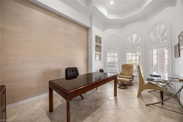 7084 Peach Blossom CT, Naples, FL 34113