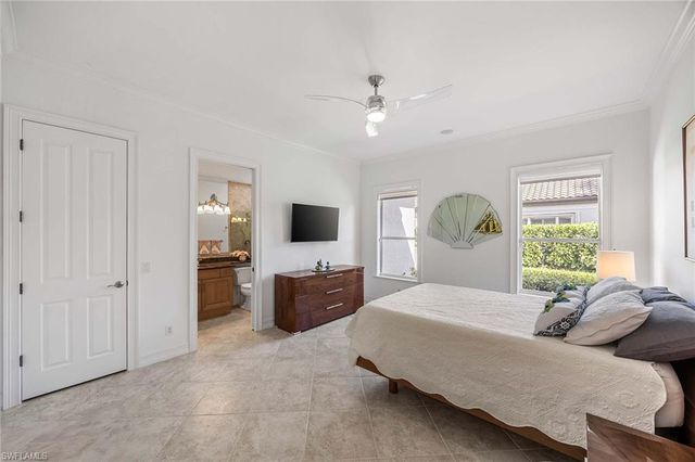 7084 Peach Blossom CT, Naples, FL 34113