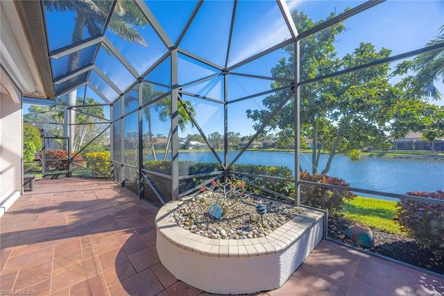 7084 Peach Blossom CT, Naples, FL 34113