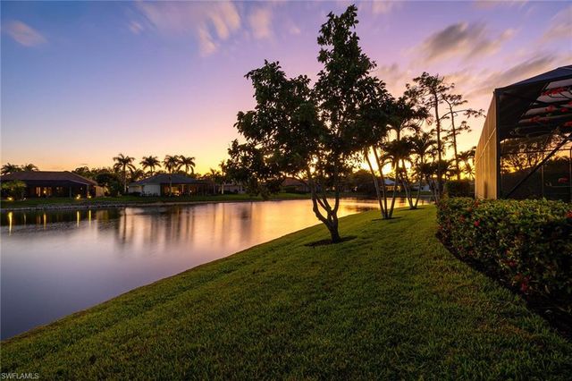 7084 Peach Blossom CT, Naples, FL 34113