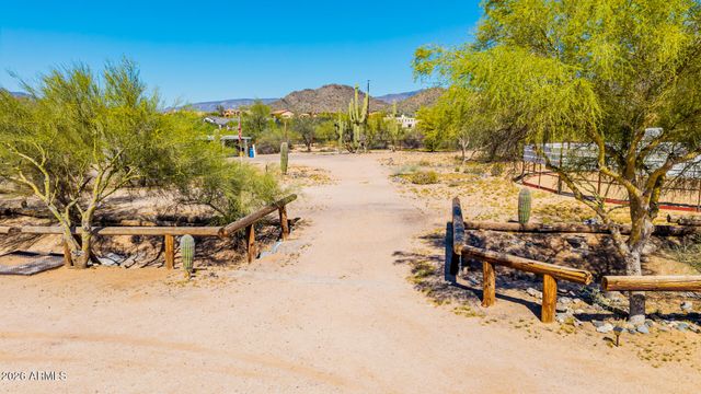 35412 N 51ST Street, Cave Creek, AZ 85331