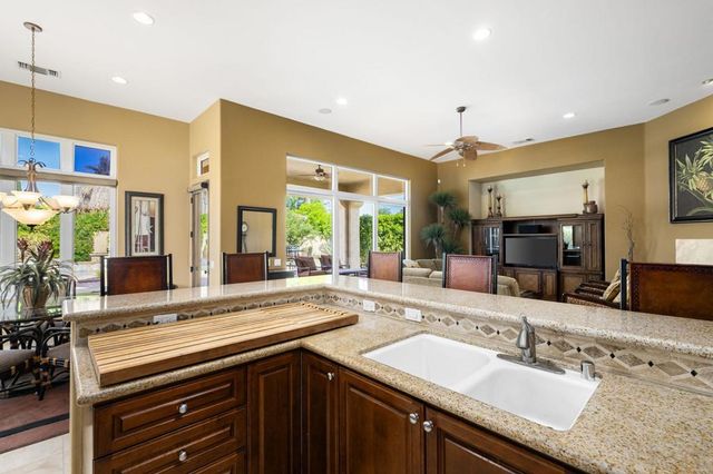 56222 Village Drive, La Quinta, CA 92253