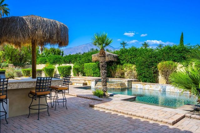 56222 Village Drive, La Quinta, CA 92253