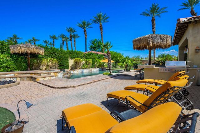 56222 Village Drive, La Quinta, CA 92253