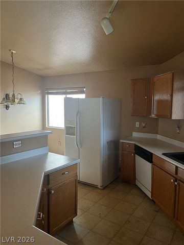 6740 Diamond Care Drive, Las Vegas, NV 89122