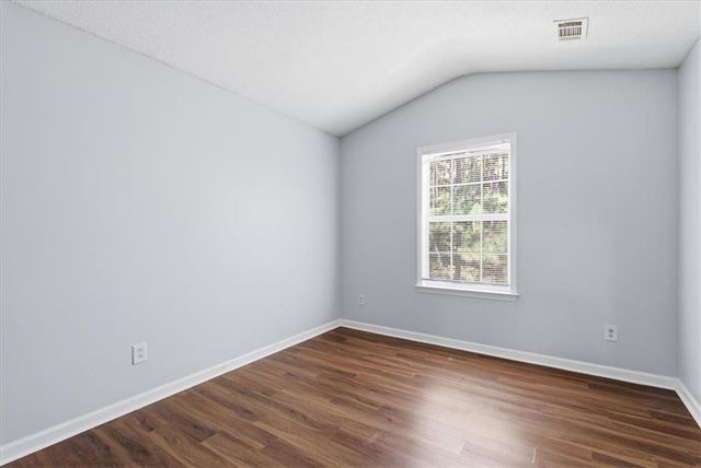 200 Riverstone Commons Circle, Canton, GA 30114