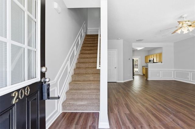 200 Riverstone Commons Circle, Canton, GA 30114