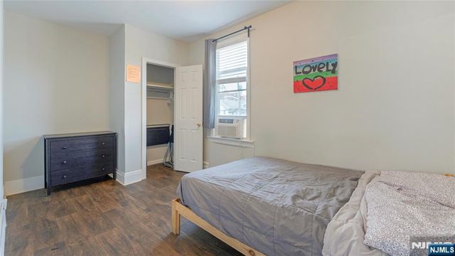 62 Welland Avenue, Irvington, NJ 07111