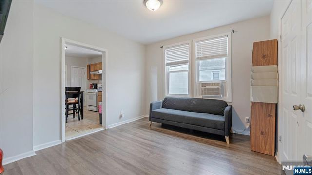 62 Welland Avenue, Irvington, NJ 07111