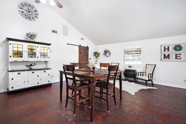 197 County Road 3553, Paradise, TX 76073