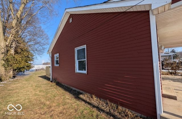 450 W Douglas Street, Martinsville, IN 46151