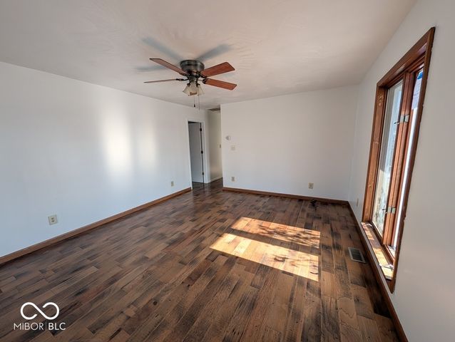 450 W Douglas Street, Martinsville, IN 46151