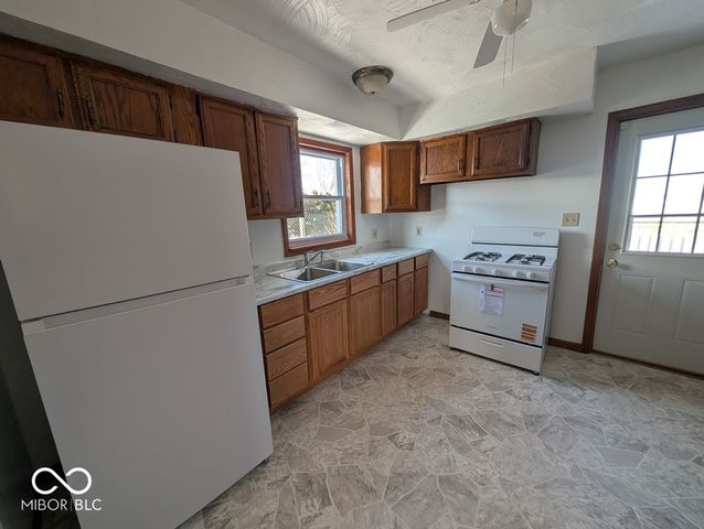 450 W Douglas Street, Martinsville, IN 46151