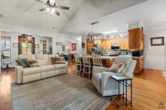 115 Woody Drive, Perry, GA 31069