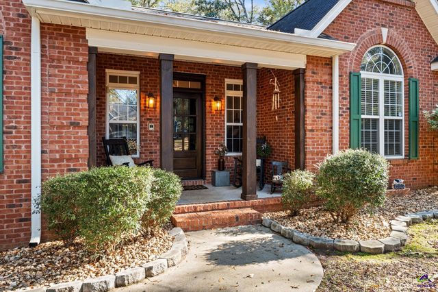 115 Woody Drive, Perry, GA 31069