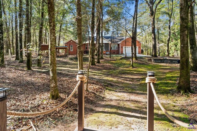 115 Woody Drive, Perry, GA 31069