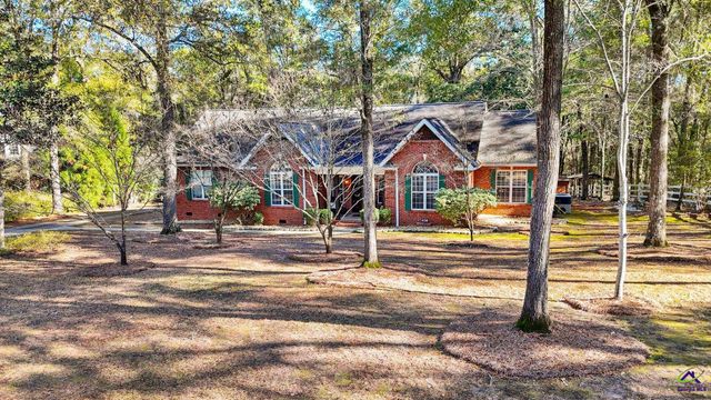 115 Woody Drive, Perry, GA 31069