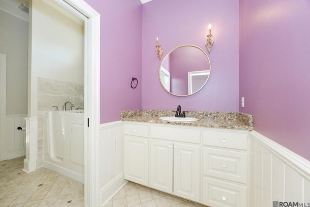 2571 Carnoustie Dr, Zachary, LA 70791