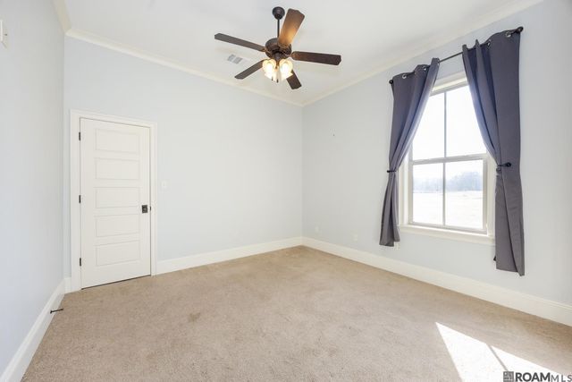 2571 Carnoustie Dr, Zachary, LA 70791