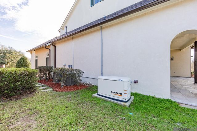 2571 Carnoustie Dr, Zachary, LA 70791