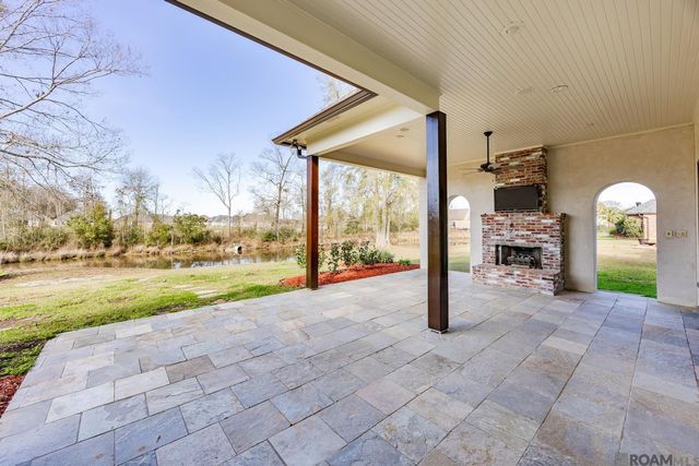 2571 Carnoustie Dr, Zachary, LA 70791