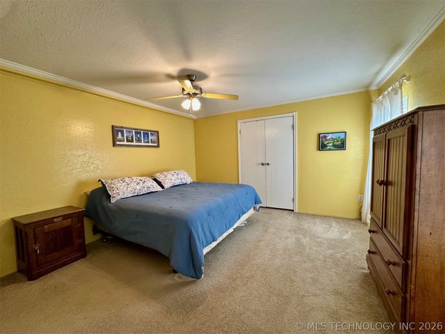 3943 Surf Road, Kingston, OK 73439