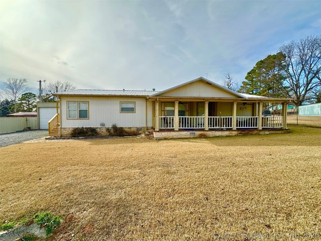 3943 Surf Road, Kingston, OK 73439
