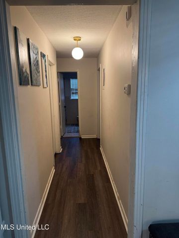 5253 Wayneland Drive, Jackson, MS 39211