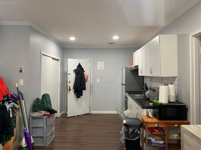 21-29 Audrey Avenue 2, Oyster Bay, NY 11771