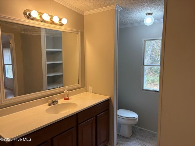 345 Lanier Avenue, Rocky Point, NC 28457