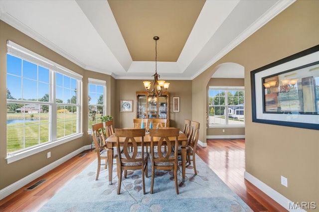 3834 N Arbor Lake Drive, Edwardsville, IL 62025